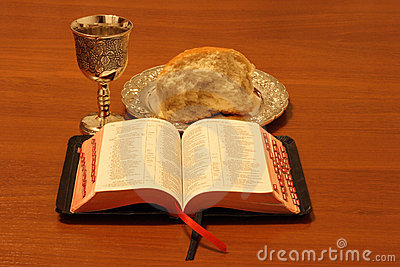 bread-wine-bible-4645152