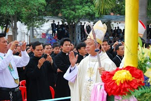 Lễ Tấn phong Đức Giám mục Phụ tá Giáo phận Vinh Phêrô Nguyễn Văn Viên