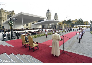 Đức Thánh Cha gặp chính quyền Peru