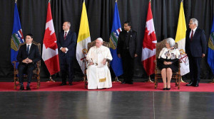 Đức Thánh Cha đã đến Canada; chào đón chính thức tại phi trường Edmonton