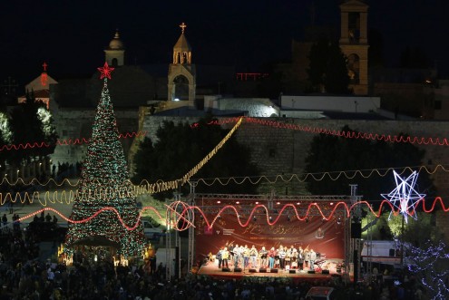 2012-12-24T173932Z_1654294167_GM1E8CP04IT01_RTRMADP_3_PALESTINIANS