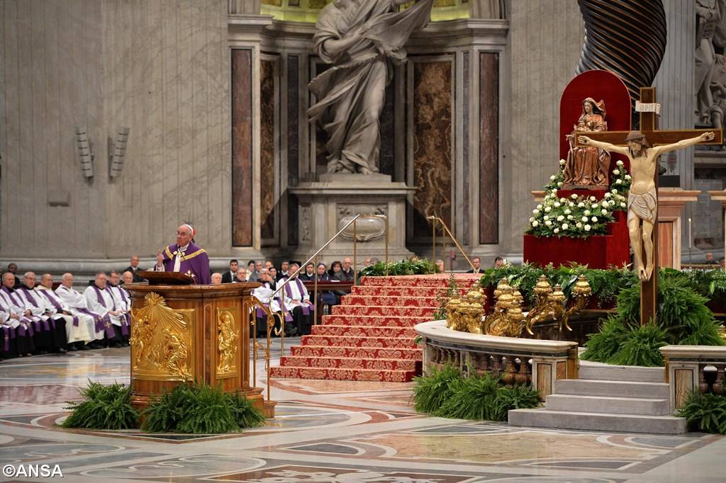 PopeFrancis-13Mar2015-5
