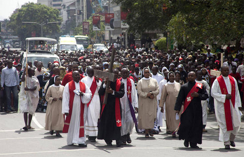 150402 Kenyans