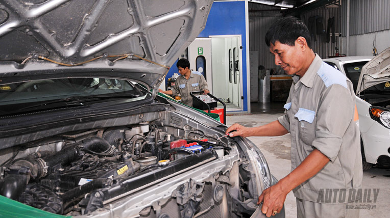 CHUYỆN NGƯỜI SỬA XE