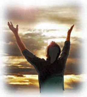 NGẨNG ĐẦU LÊN - Lm. Phêrô Trần Thanh Sơn