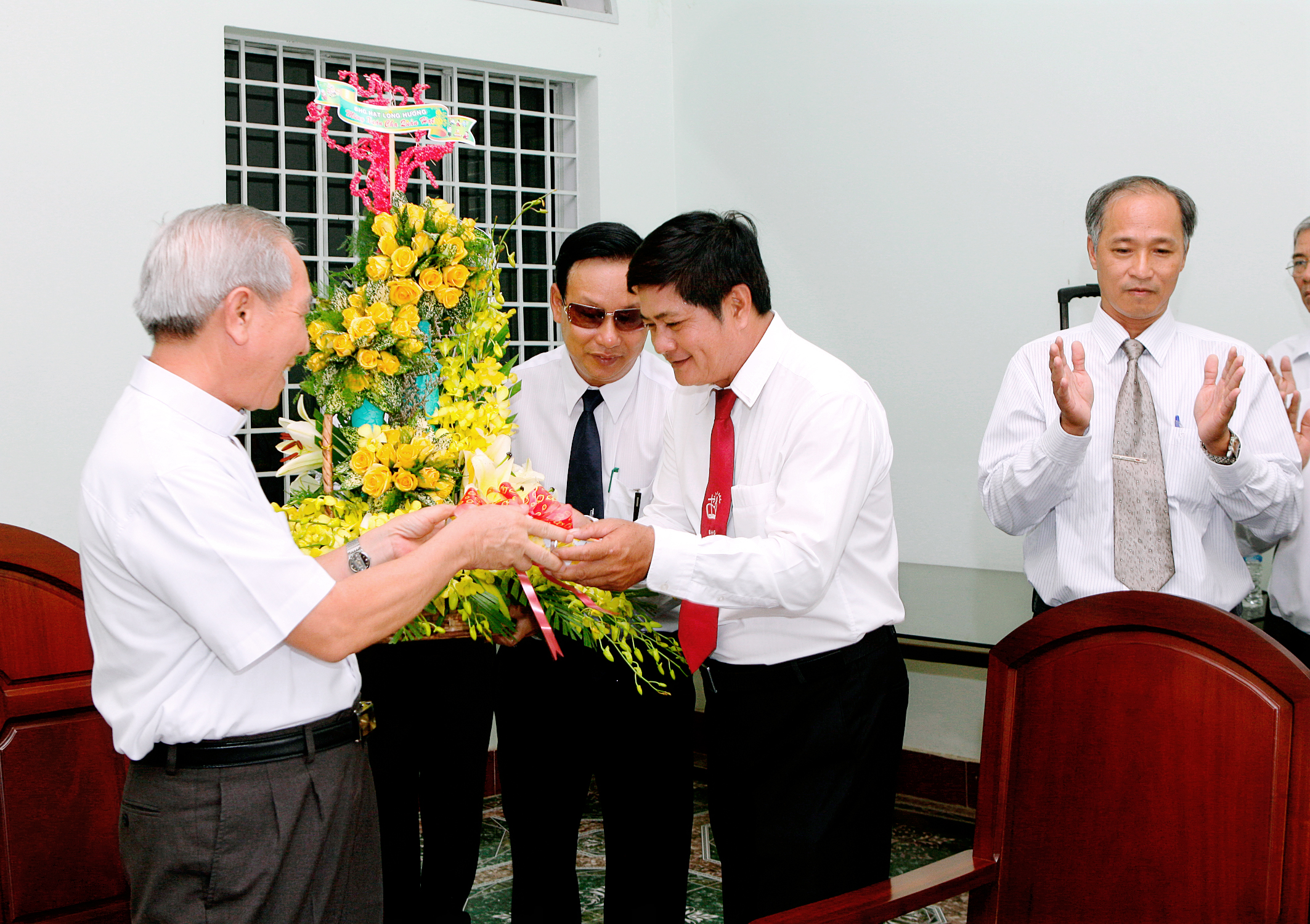 Tin ảnh: Giáo hạt Long Hương họp mặt mừng Xuân - Ngày 01.02.2016