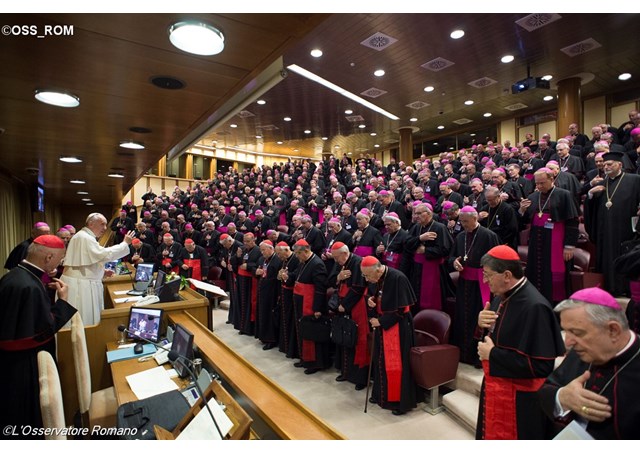 Đức Thánh Cha khích lệ canh tân hàng giáo sĩ