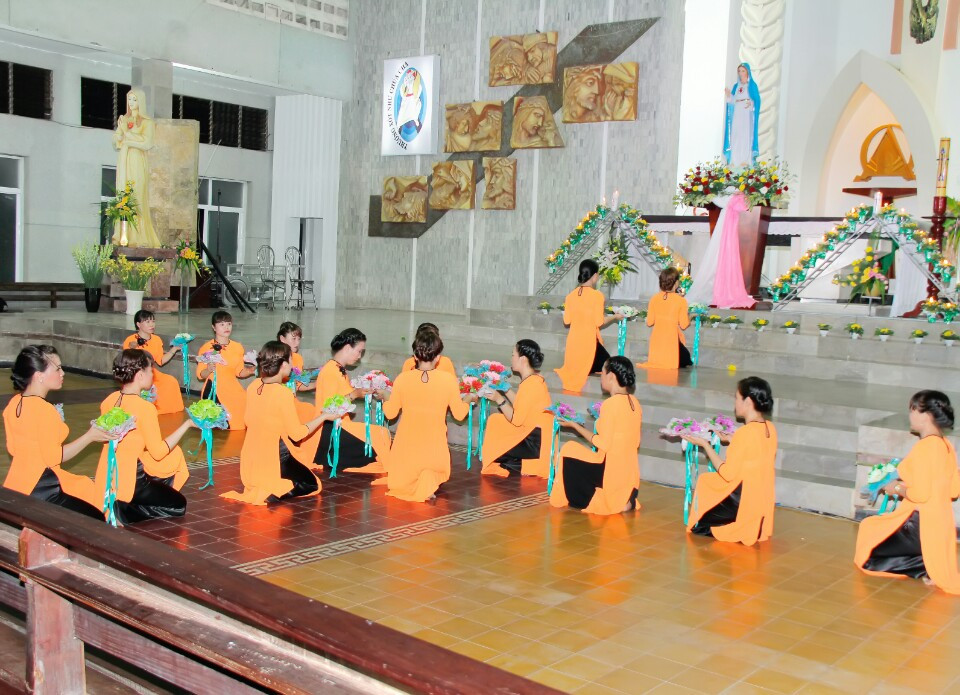 Giáo xứ Láng Cát: Kết thúc tháng Hoa
