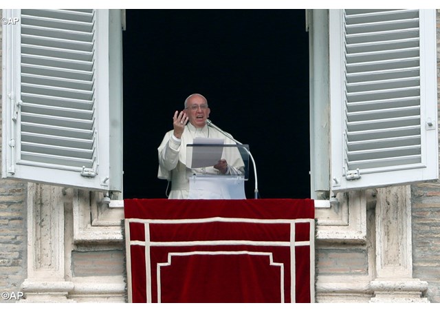 ĐTC Phanxicô: Thiên Chúa luôn chờ đời và tha thứ cho chúng ta