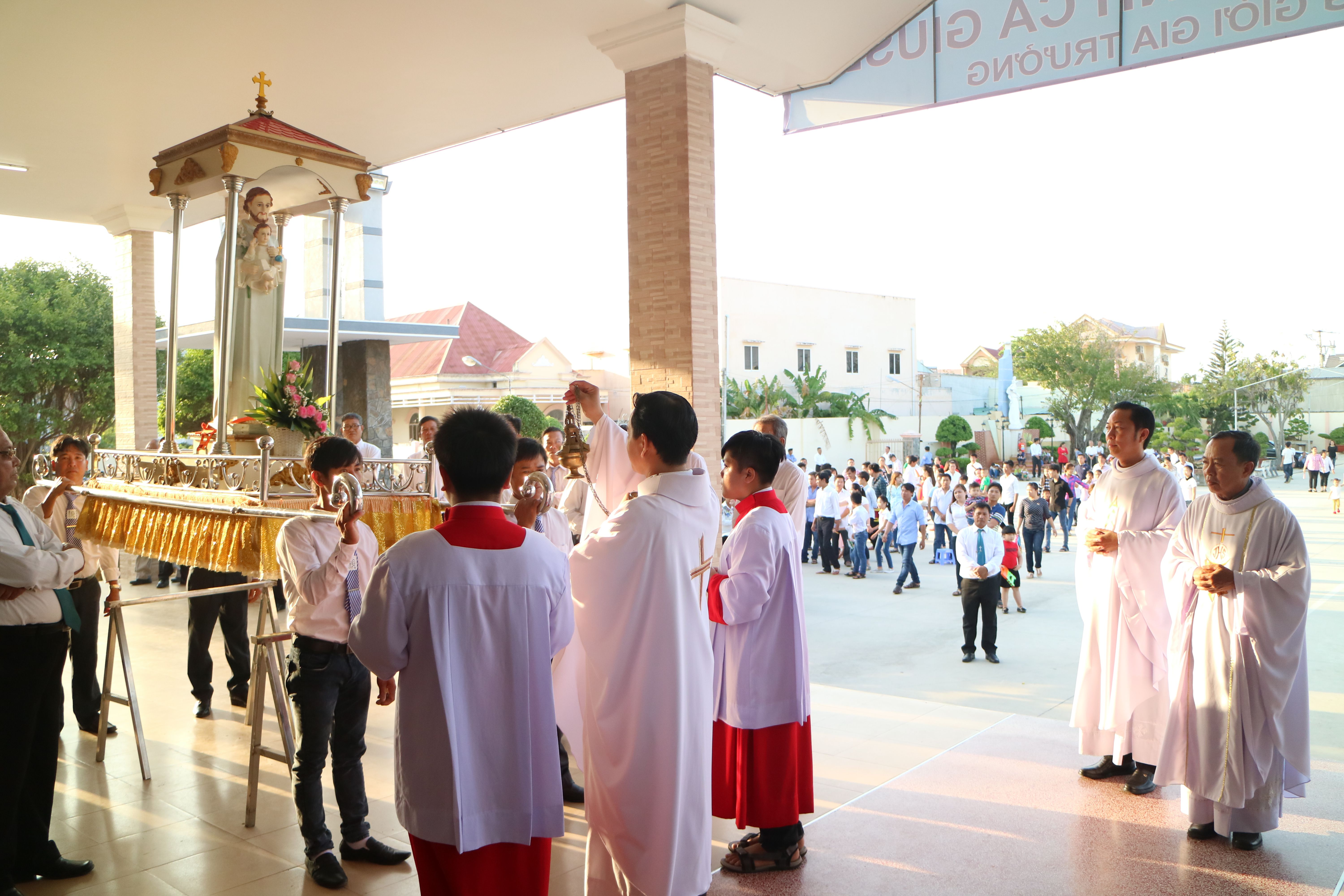 Giáo xứ Phước Bình: Thánh lễ mừng kính Thánh Giuse- Bổn mạng giới gia trưởng