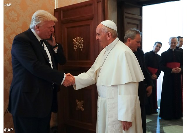 Đức giáo hoàng Phanxicô tiếp kiến Tổng thống Hoa Kỳ Donald Trump