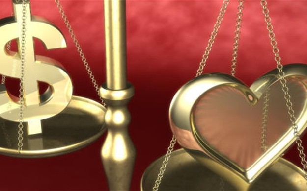 Tiền bạc và tình yêu, rốt cuộc thứ nào mới là quan trọng nhất?