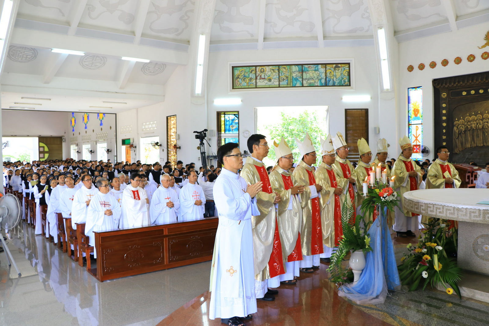 Hội Dòng Xitô Thánh Gia Khai Mạc Năm Thánh Mừng Kỷ Niệm 100 Năm Thành Lập Dòng (1918 – 15/8 – 2018)