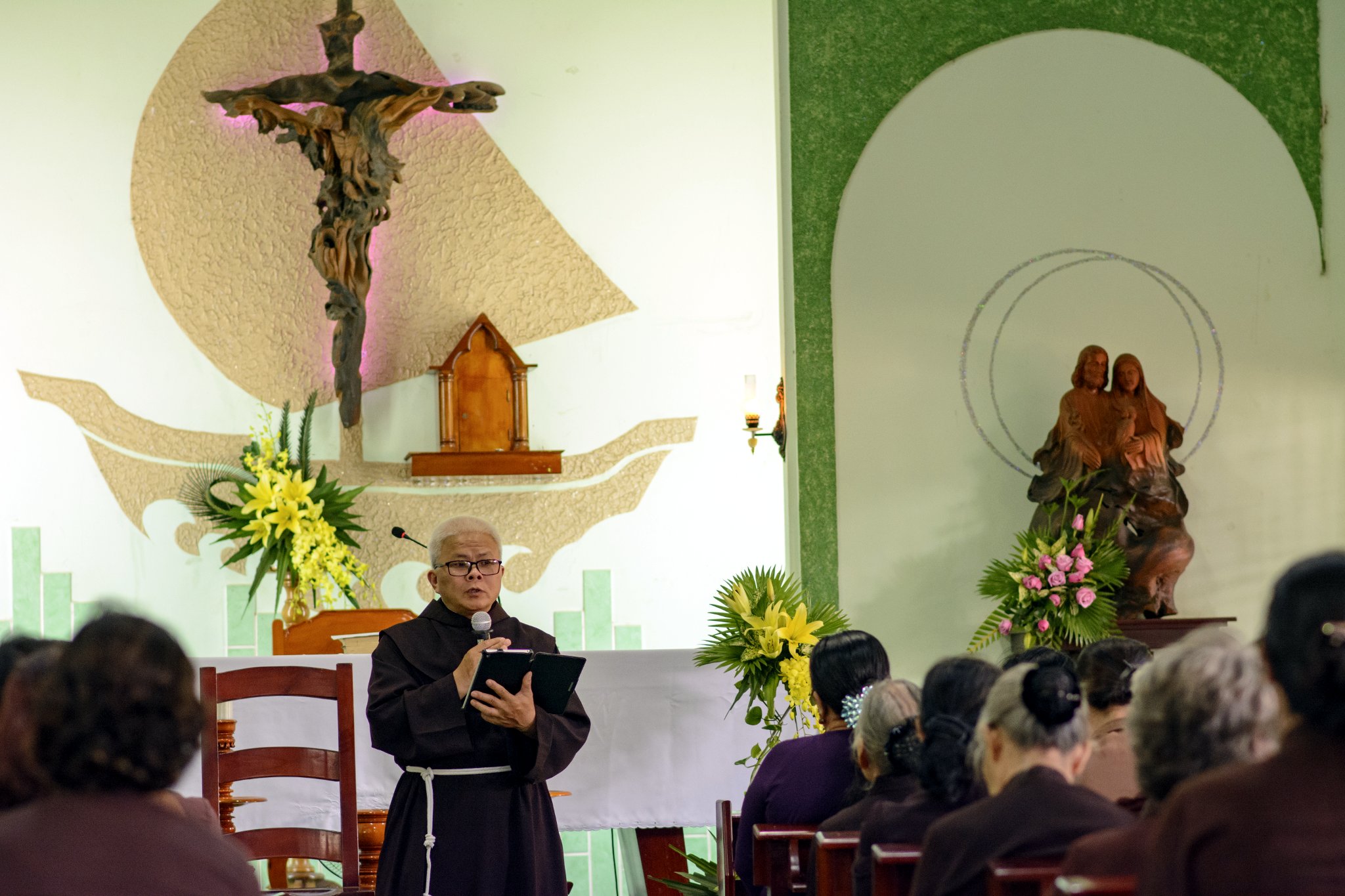 Tin ảnh: Huynh đệ Phan sinh Miền Bà Rịa - Vũng Tàu mừng lễ bổn mạng