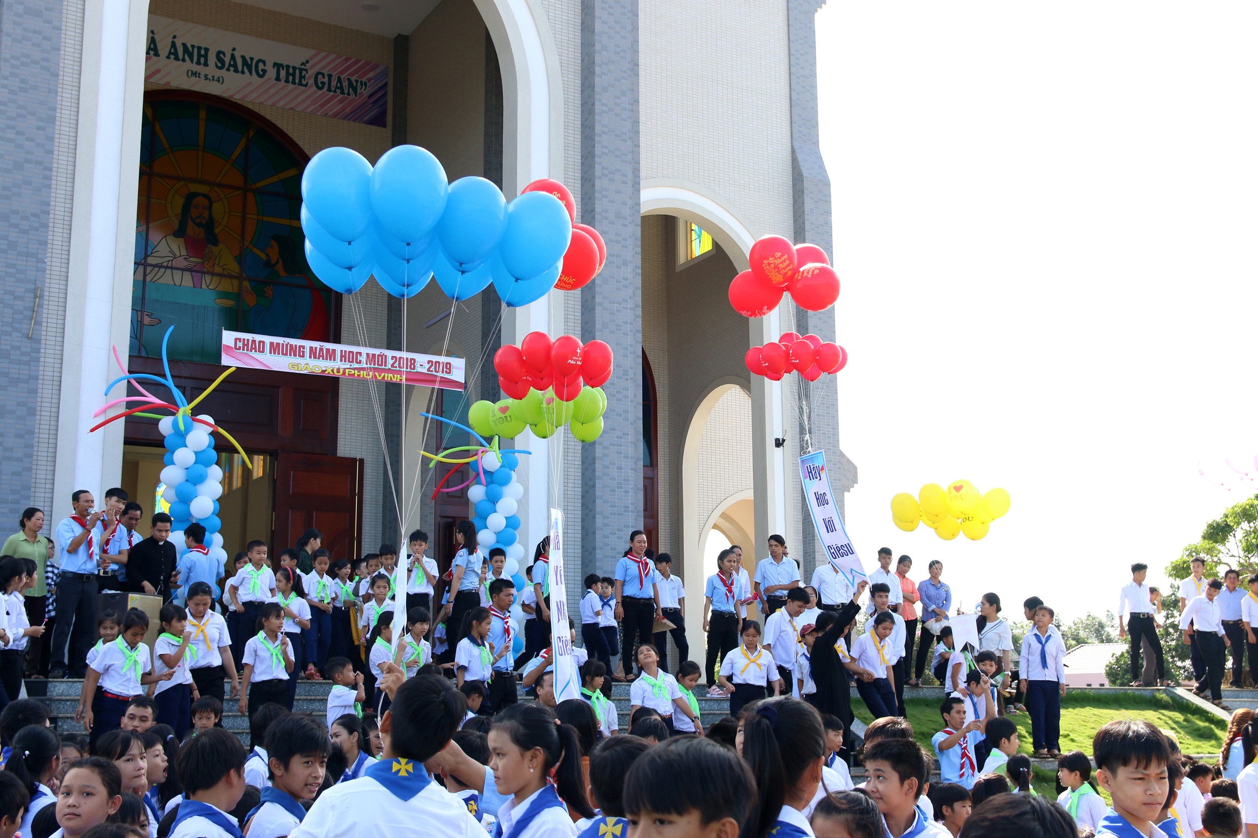 Giáo họ Biệt lập Phú Vinh: Khai giảng năm học Giáo lý 2018- 2019