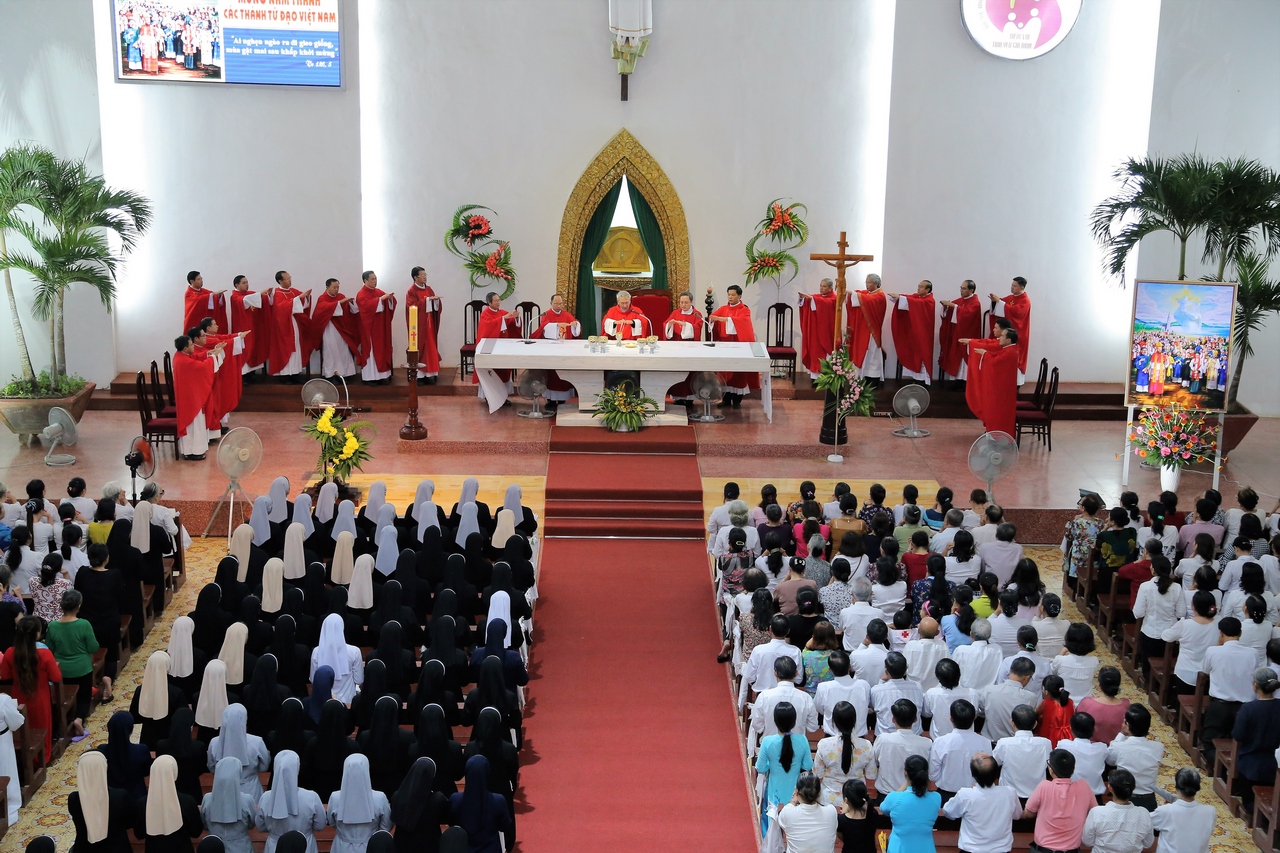 Đền Thánh Bãi Dâu: Giáo hạt Vũng Tàu học hỏi Năm Thánh kính các Thánh Tử đạo Việt Nam