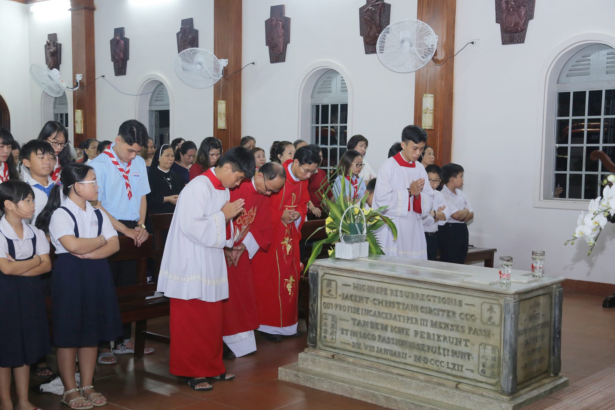 Tin Ảnh: Gx. Thủy Giang: Hành hương Năm Thánh  kính các Thánh Tử Đạo Việt Nam