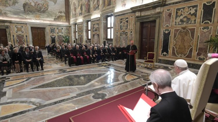 ĐTC tiếp Đại Hội Đồng Hội Hiệp Sĩ Thánh Mộ Jerusalem