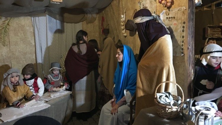 Hang đá Giáng sinh “sống” ở Rôma từ 23/12 đến 13/01/2019