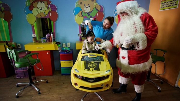 Ước nguyện Giáng sinh thật cảm động của một em bé