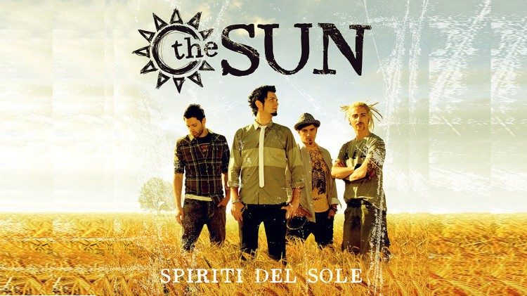 Ban nhạc rock “The Sun”, với tinh thần Kitô trình diễn tại Panama
