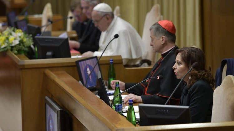 Cuộc gặp gỡ bảo vệ trẻ em trong Giáo Hội - đề tài truyền thông (chiều ngày III)