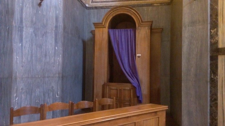 Dự luật ở California buộc linh mục tiết lộ bí mật toà giải tội 