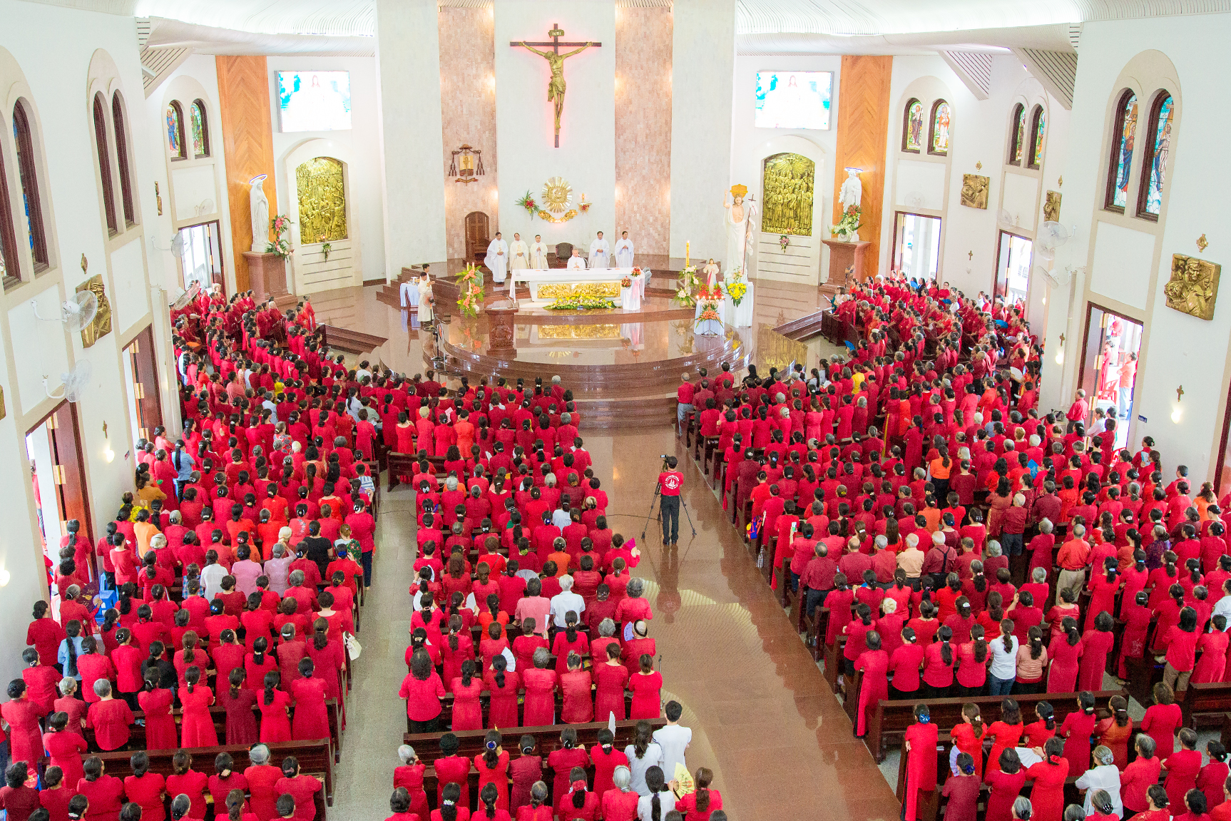 Giáo phận Bà Rịa: Đại lễ kính Lòng Thương Xót Chúa tại Nhà thờ Chánh Tòa Bà Rịa