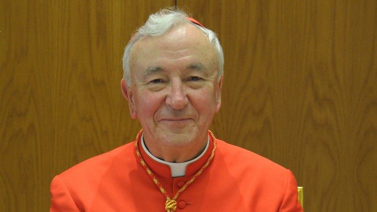 ĐHY Nichols kêu gọi người trẻ chấm dứt tội phạm bằng dao, rời băng đảng 