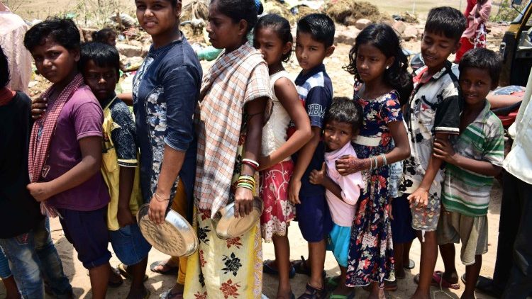 Jesumiel Barra, người thay đổi cuộc đời trẻ em nghèo khổ Ấn Độ 