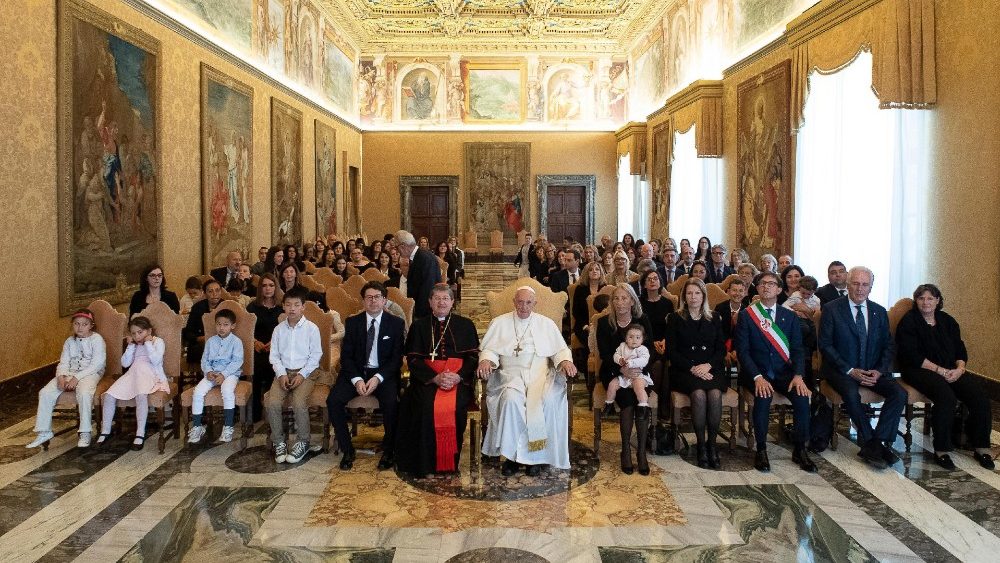 ĐTC tiếp các các vị lãnh đạo và nhân viên Cô nhi Viện Firenze 