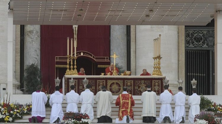 ĐTC Phanxicô: Thần Khí biến đổi mọi sự 