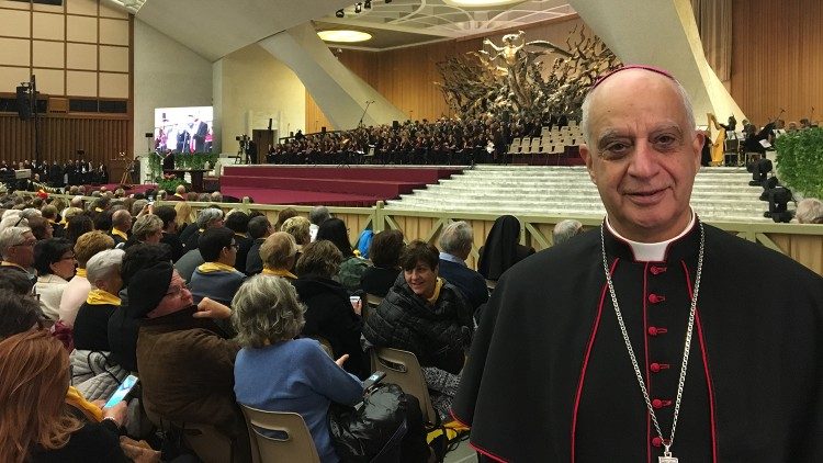 Sứ điệp ĐTC nhân Ngày Thế Giới người nghèo lần thứ 3 