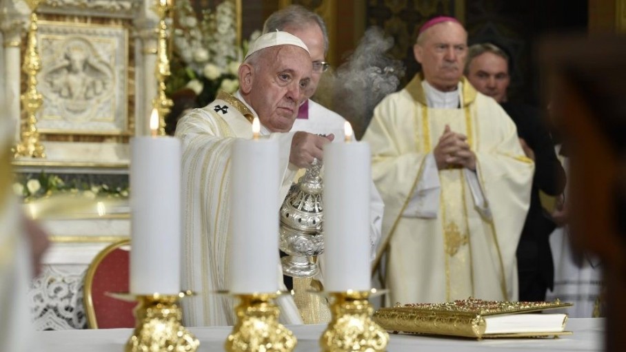 ĐTC cử hành thánh lễ đầu tiên tại Rumani 