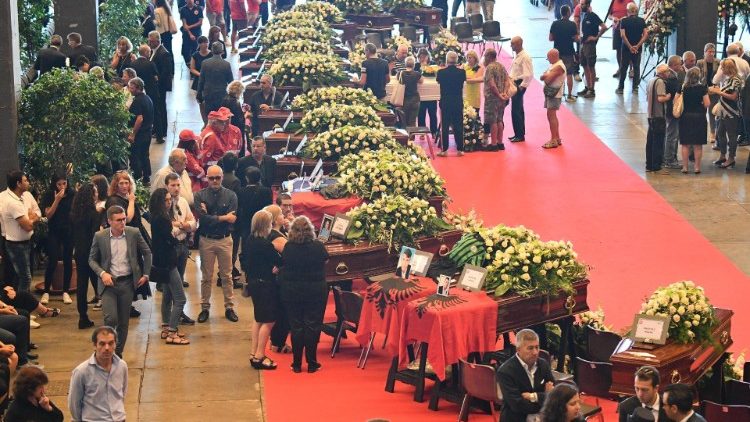 ĐTC Phanxicô gởi thư nhân tưởng niệm 1 năm sập cầu Morandi ở Genova 