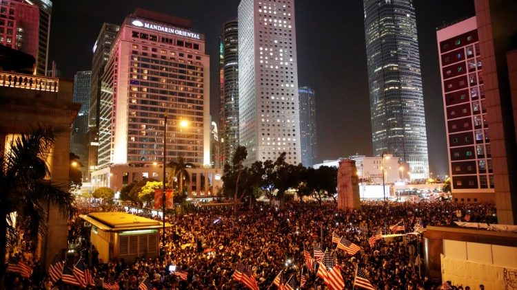 1/3 số người bị bắt ở Hồng Kông dưới 18 tuổi 