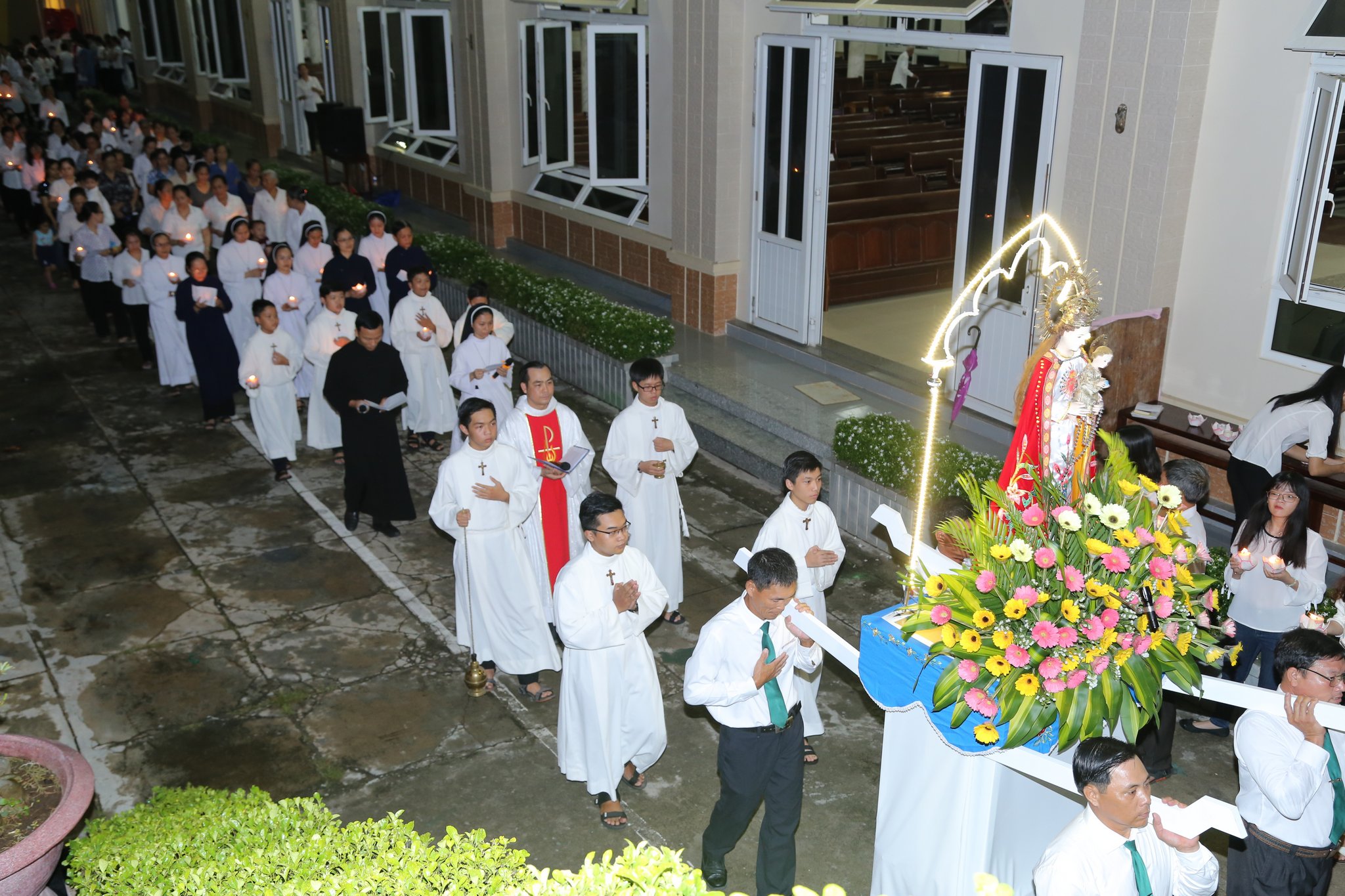 Gx. Phước Tỉnh: Bế mạc Tháng Mân Côi