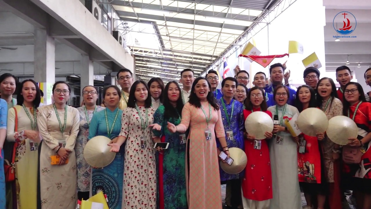 Phóng sự: Giới trẻ Việt Nam tham dự Thánh lễ với Đức Thánh Cha tại Thái Lan