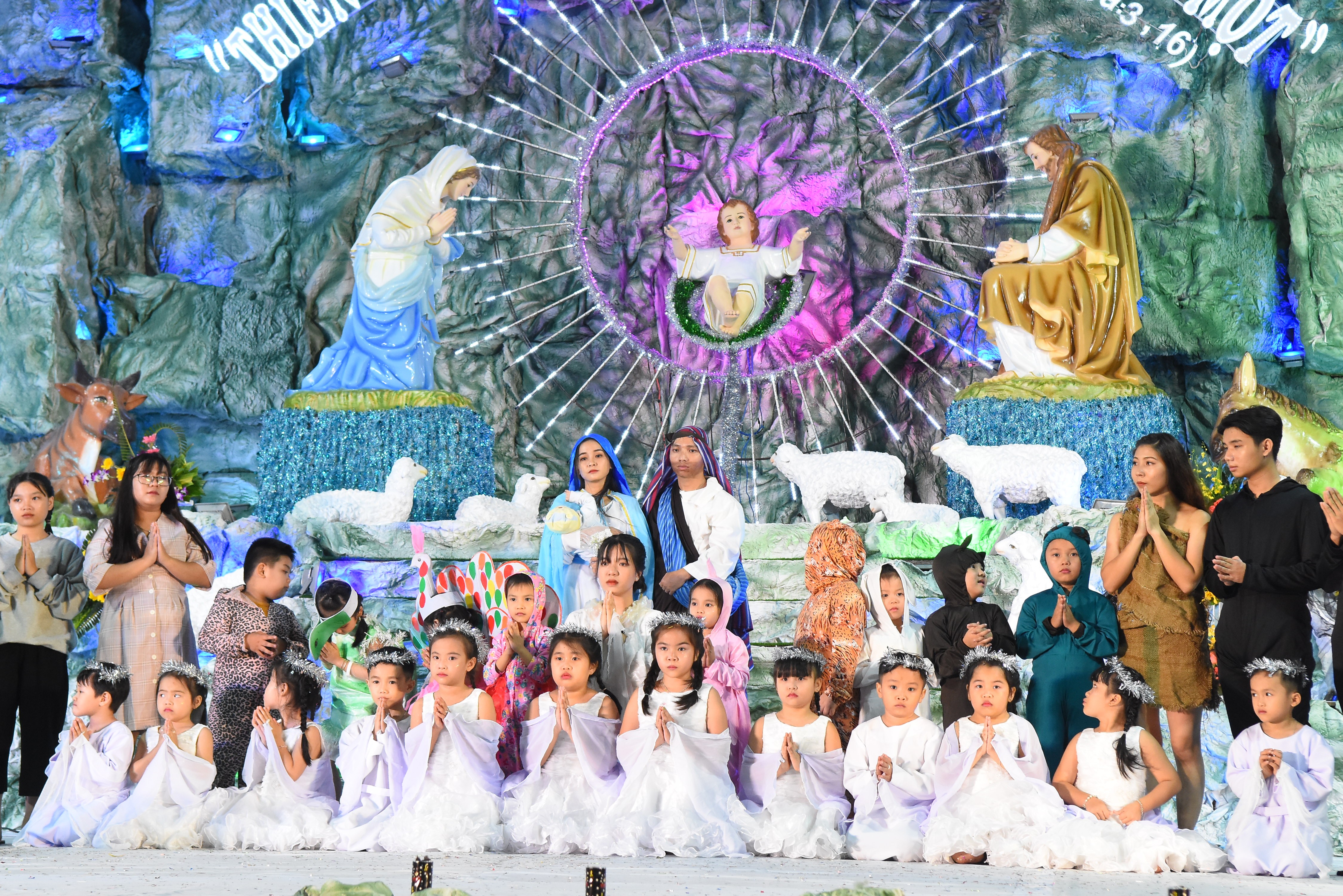 Gx. Long Tâm: Mừng đại lễ Chúa Giáng sinh 2019