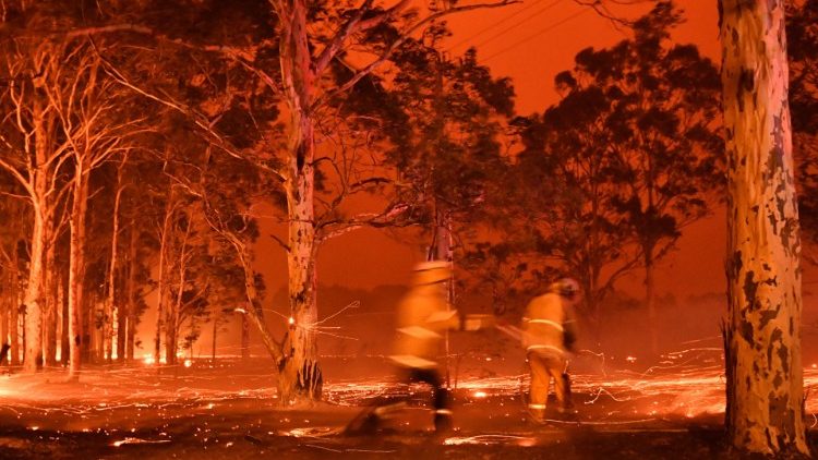 Đức Thánh Cha mời gọi cầu nguyện cho Australia