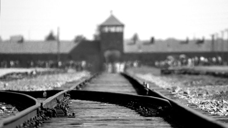 Các Giáo hoàng viếng thăm trại tập trung Auschwitz-Birkenau