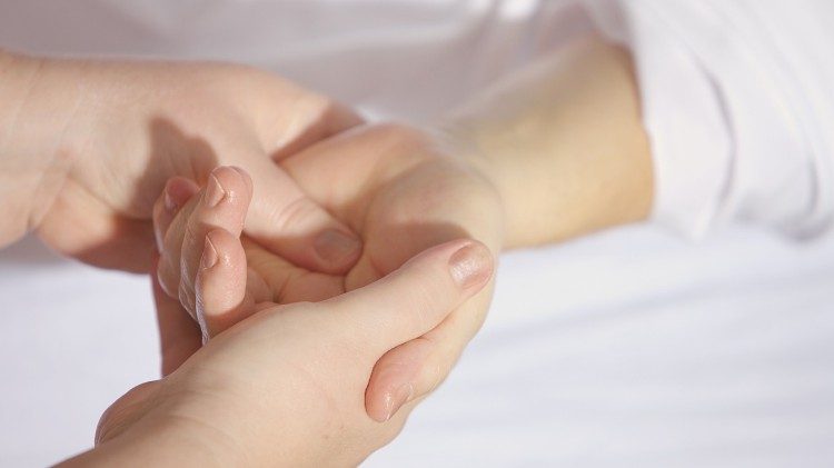 Đức Thánh Cha : Xã hội văn minh chống lại 