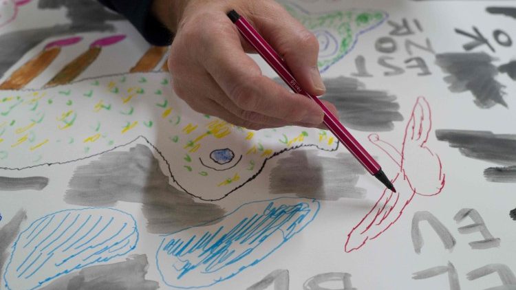 Gia sản ký ức và vài gợi ý giáo dục giới trẻ