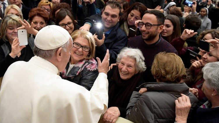 ĐTC Phanxicô cám ơn các nhân viên Vatican duy trì hoạt động trong thời gian đại dịch