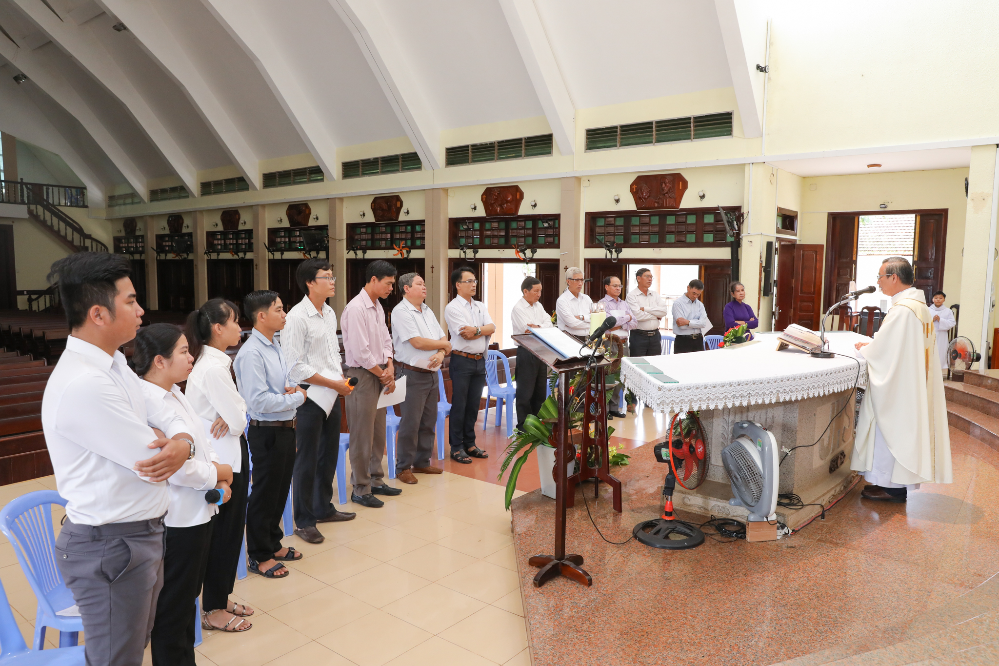 Tin Ảnh: Thánh lễ mừng kính Tổng lãnh Thiên thần Gabriel – Bổn mạng Ban Truyền thông Hạt Xuyên Mộc