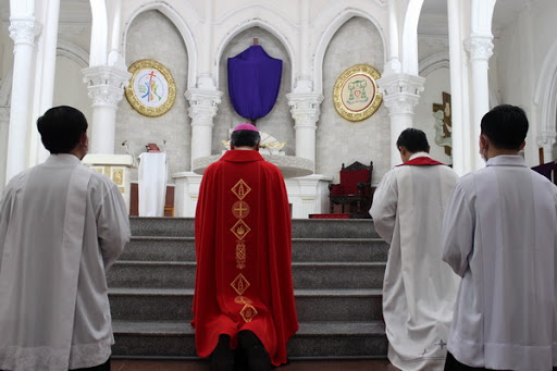 Hành trình tâm linh của các giám mục