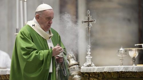 Thánh lễ Ngày thế giới người nghèo: tuân thủ luật lệ thôi thì chưa đủ