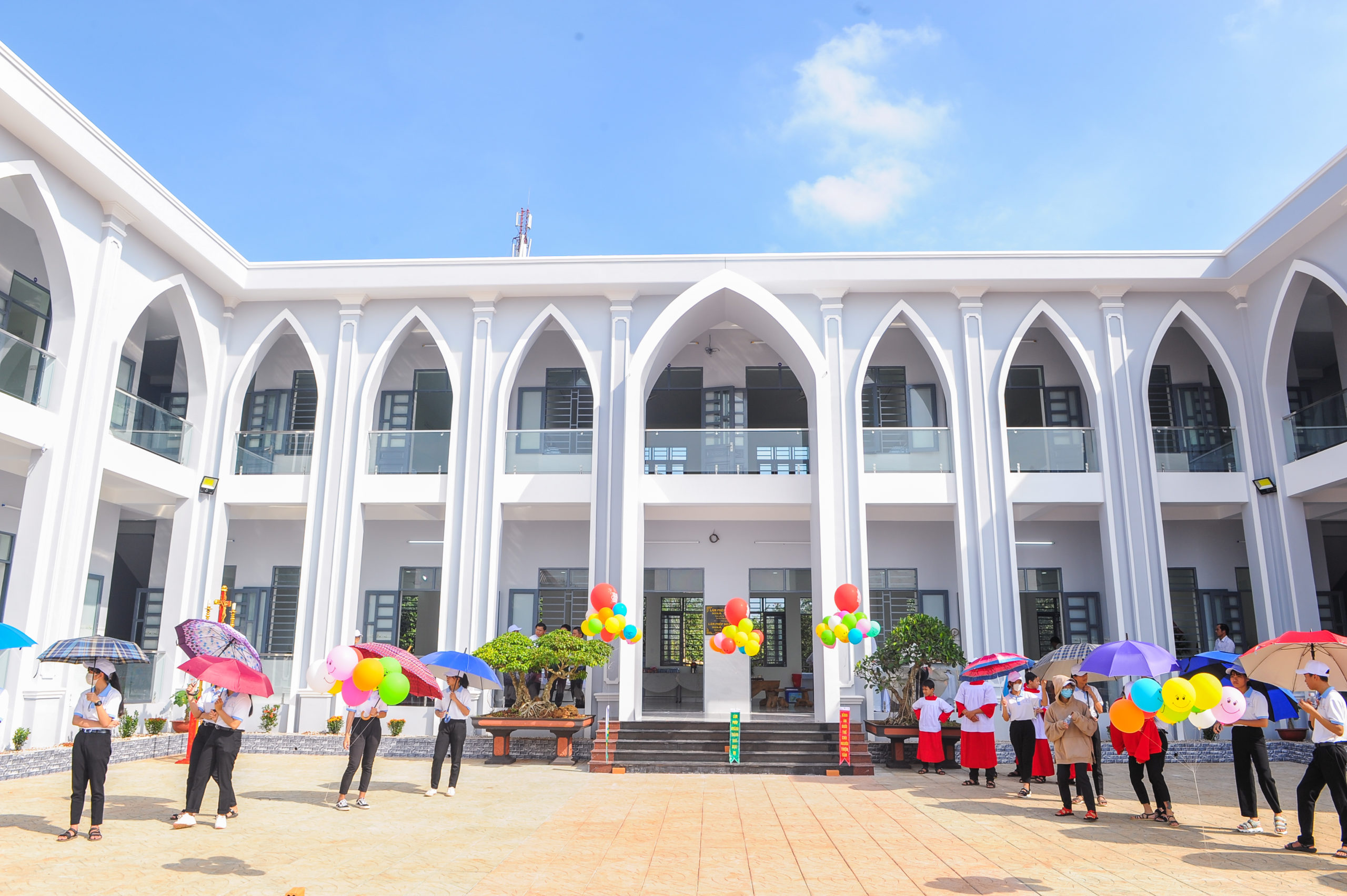 Tin ảnh: Gx. Hòa Hưng: Khánh thành Nhà Mục vụ - 27.12.2020