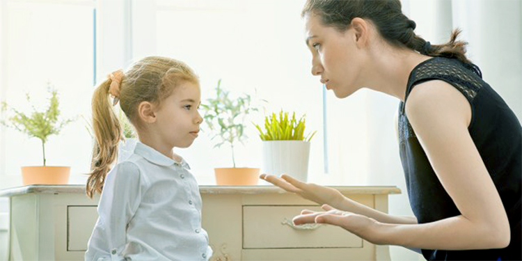 Cách dạy trẻ nhỏ những quy tắc lịch sự đầu tiên
