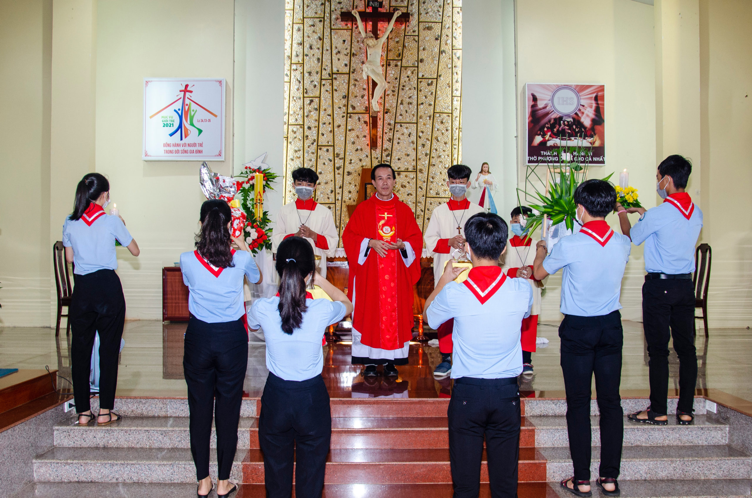 Tin ảnh: Gx. Sơn Hòa: Mừng lễ Chúa Thánh Thần Hiện Xuống- Bổn mạng Giáo lý viên